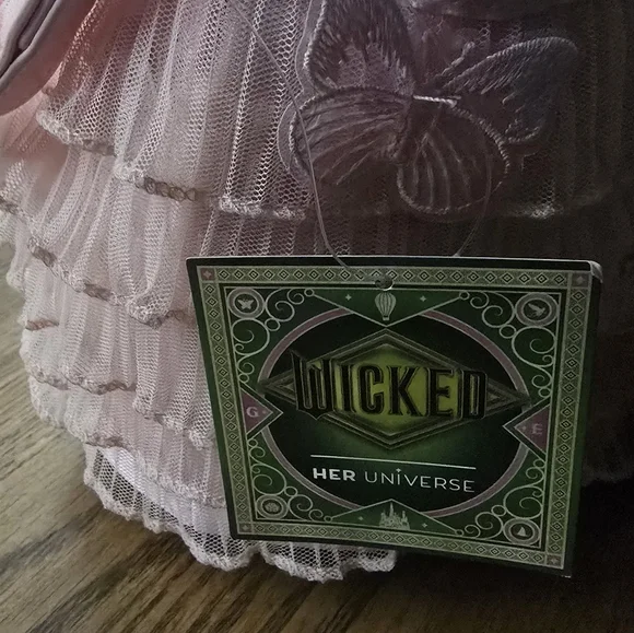 Her Universe Wicked Glinda Pink Butterfly Ruffle Crossbody Bag NWT - Picture 3 of 4